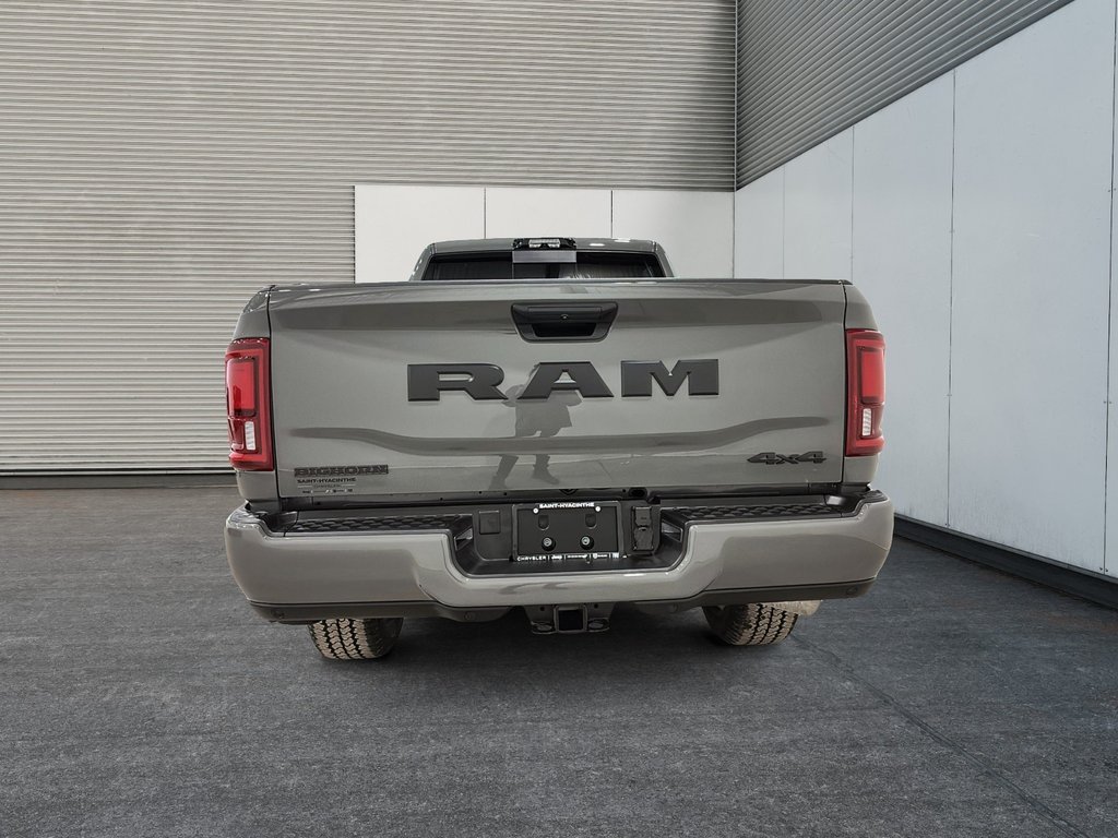 2026 Ram 2500 BIG HORN in Saint-Hyacinthe, Quebec - 3 - w1024h768px