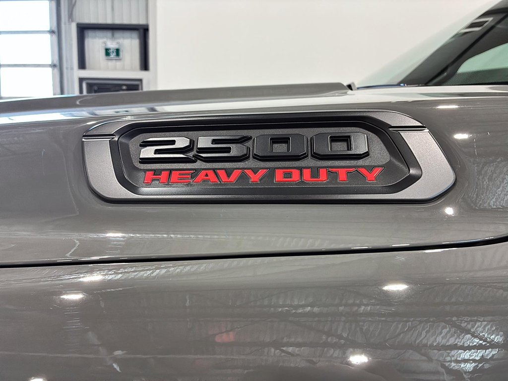 2026 Ram 2500 BIG HORN in Saint-Hyacinthe, Quebec - 6 - w1024h768px