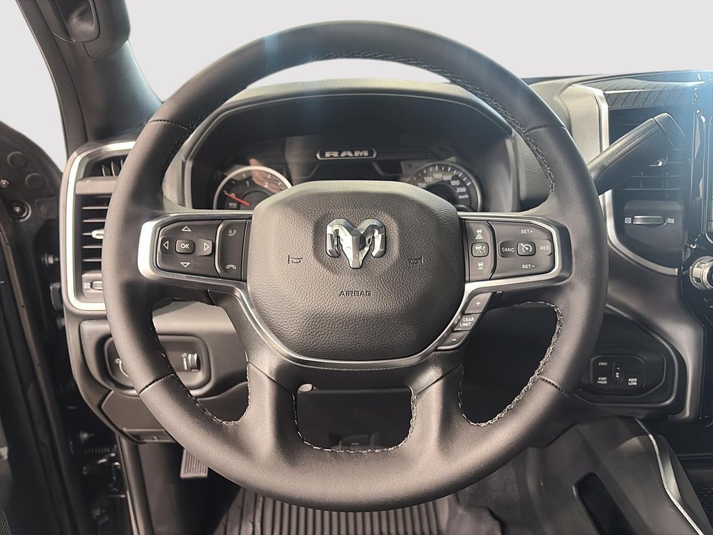 Ram 2500 BIG HORN 2026 à Saint-Hyacinthe, Québec - 11 - w1024h768px