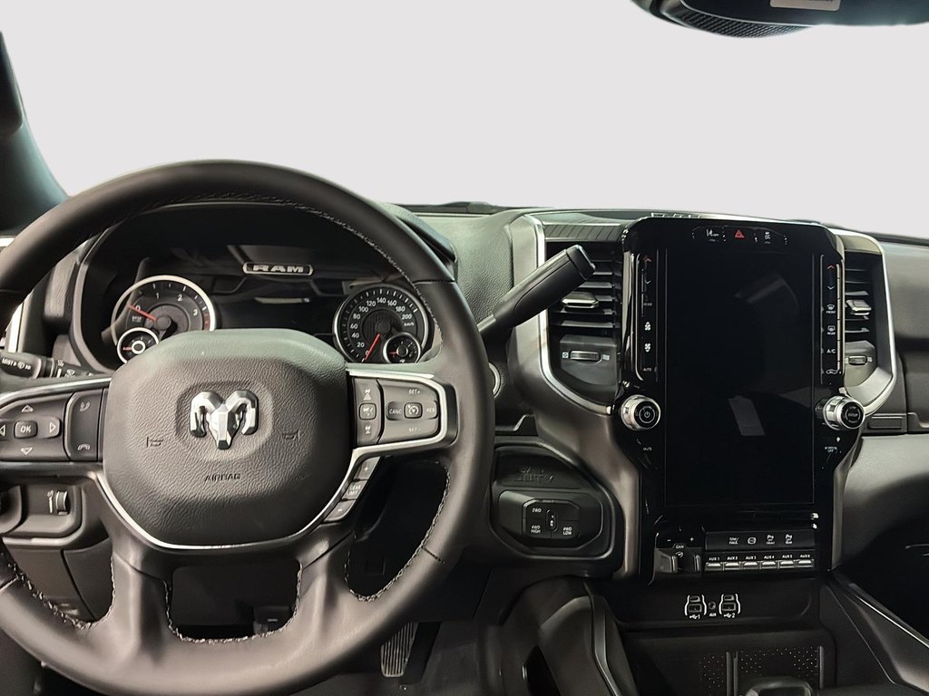 2026 Ram 2500 BIG HORN in Saint-Hyacinthe, Quebec - 9 - w1024h768px