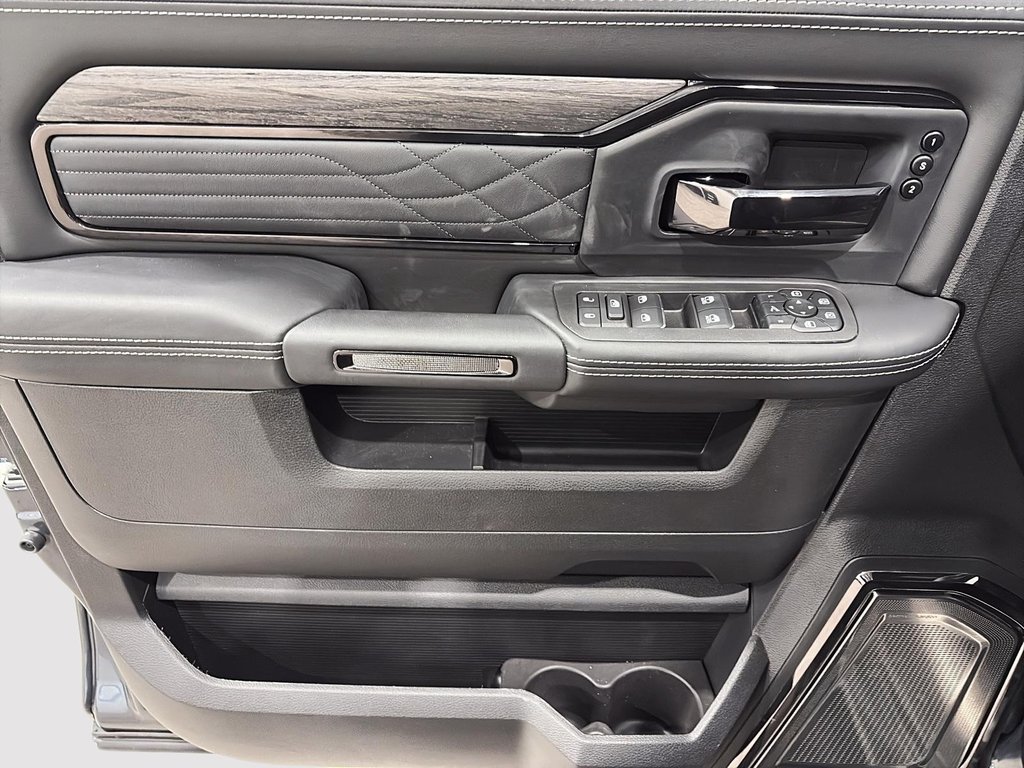 Ram 2500 LIMITED 2026 à Saint-Hyacinthe, Québec - 10 - w1024h768px