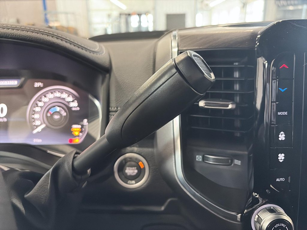 2026 Ram 2500 LARAMIE in Saint-Hyacinthe, Quebec - 13 - w1024h768px