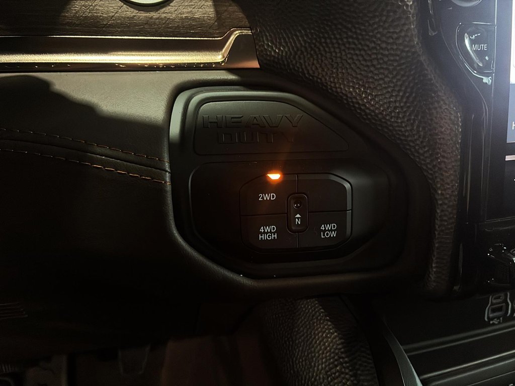 2026 Ram 2500 LIMITED LONGHORN in Saint-Hyacinthe, Quebec - 14 - w1024h768px