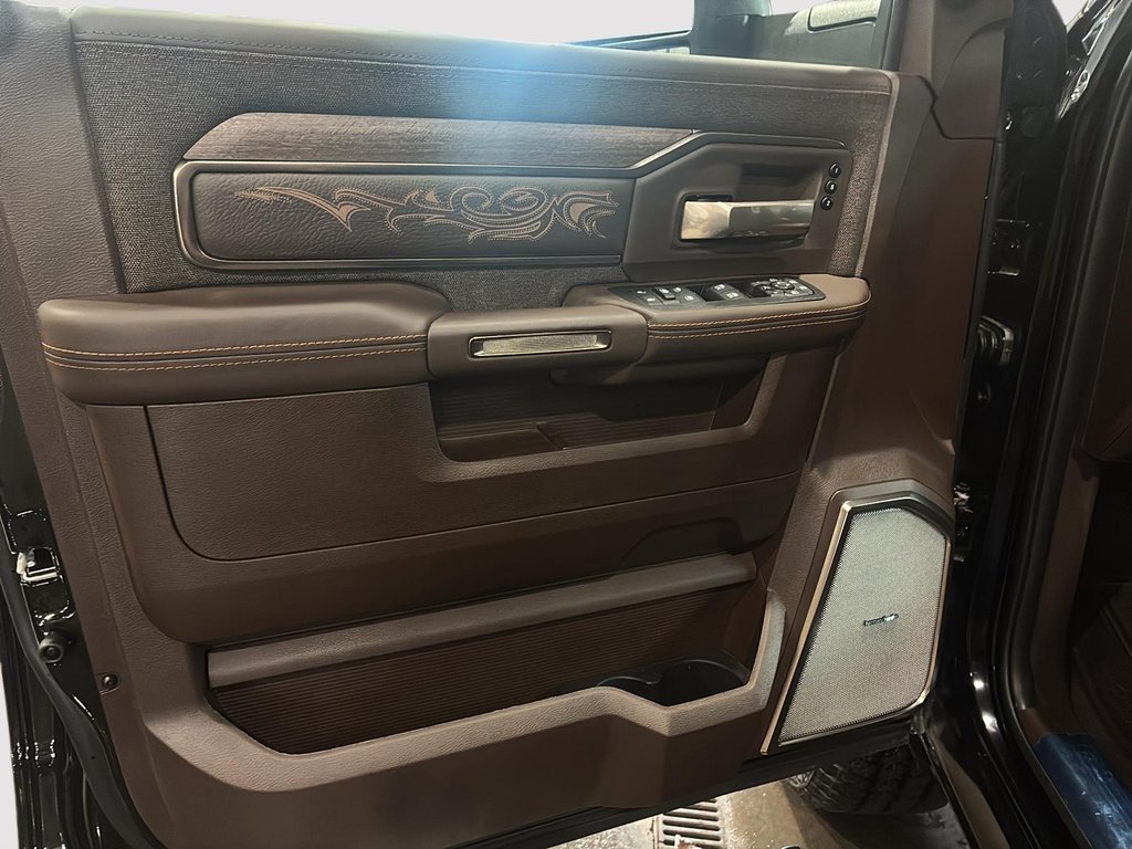 2026 Ram 2500 LIMITED LONGHORN in Saint-Hyacinthe, Quebec - 10 - w1024h768px