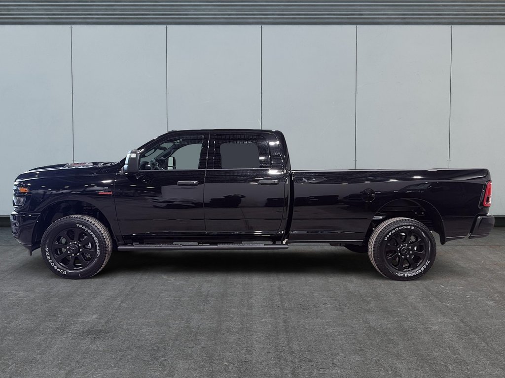 2026 Ram 2500 BLACK EXPRESS in Saint-Hyacinthe, Quebec - 5 - w1024h768px