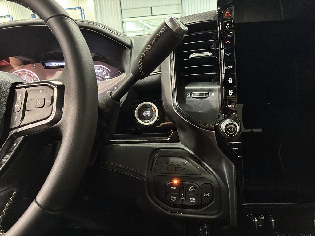 2026 Ram 2500 REBEL in Saint-Hyacinthe, Quebec - 14 - w1024h768px