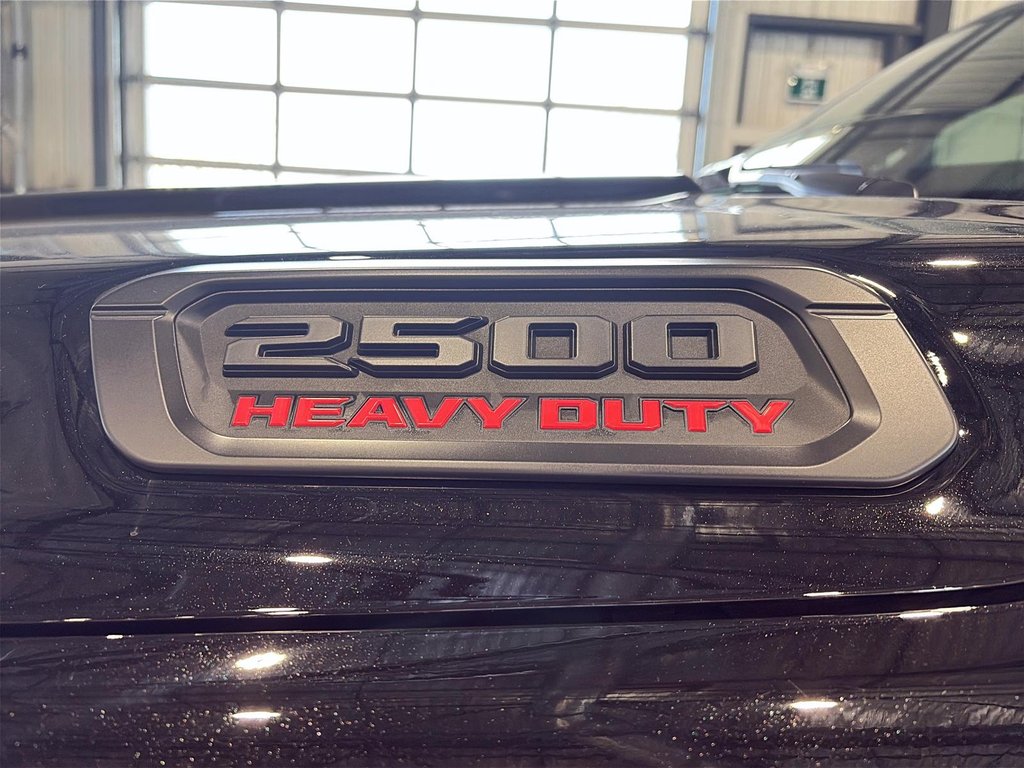 2026 Ram 2500 BIG HORN in Saint-Hyacinthe, Quebec - 6 - w1024h768px