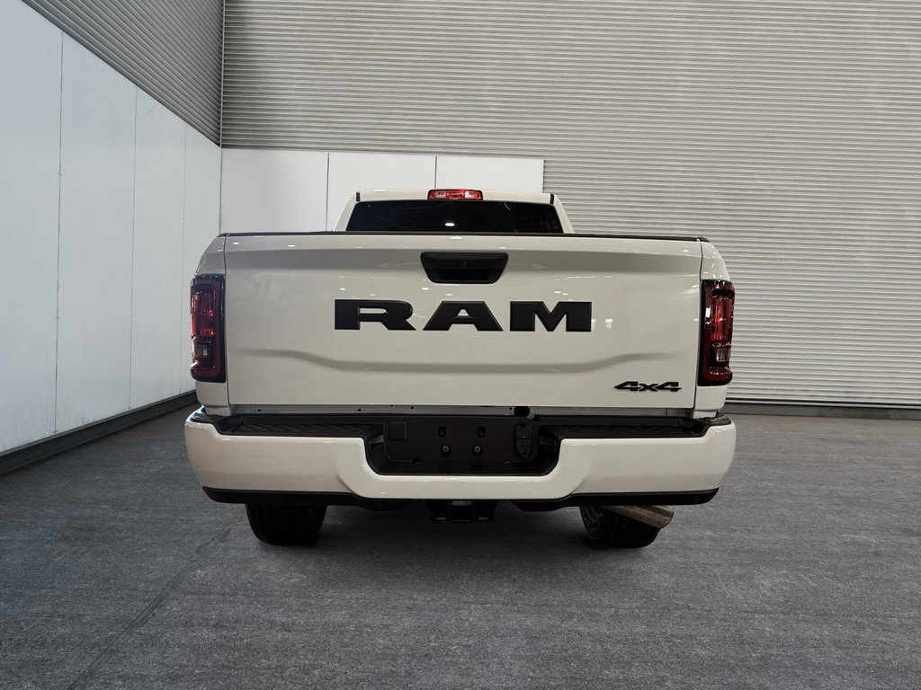 Ram 2500 BLACK EXPRESS 2026 à Saint-Hyacinthe, Québec - 3 - w1024h768px