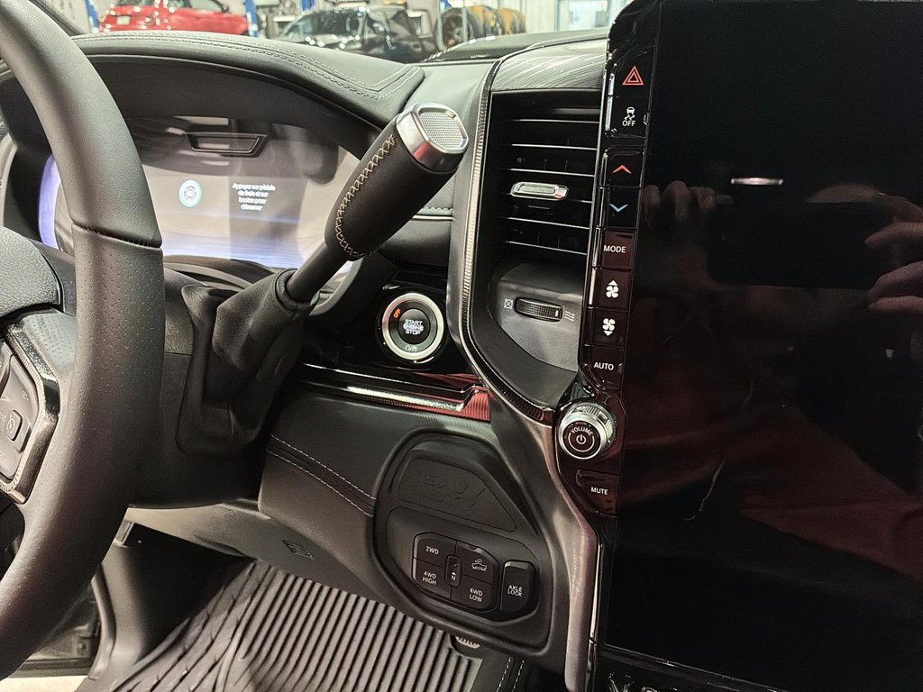 2026 Ram 2500 Rebel in Saint-Hyacinthe, Quebec - 13 - w1024h768px