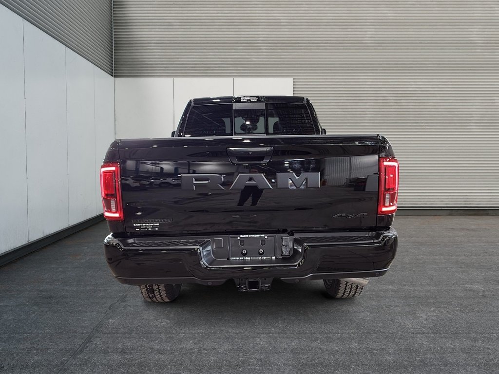 2026 Ram 2500 BIG HORN in Saint-Hyacinthe, Quebec - 4 - w1024h768px