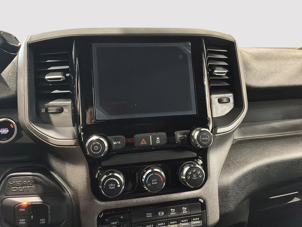 Ram 2500 BLACK EXPRESS 2026 à Saint-Hyacinthe, Québec - 15 - w1024h768px