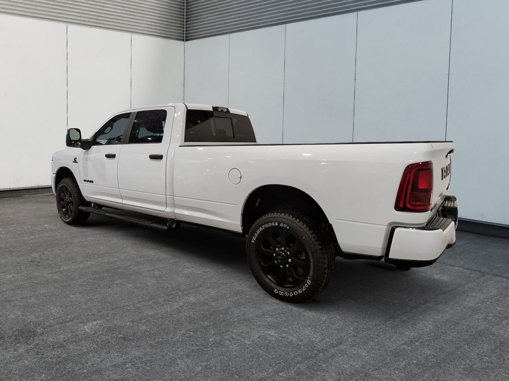 2026 Ram 2500 BIG HORN in Saint-Hyacinthe, Quebec - 5 - w1024h768px