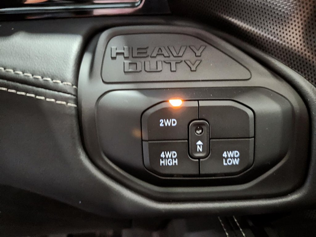 2026 Ram 2500 LIMITED in Saint-Hyacinthe, Quebec - 15 - w1024h768px
