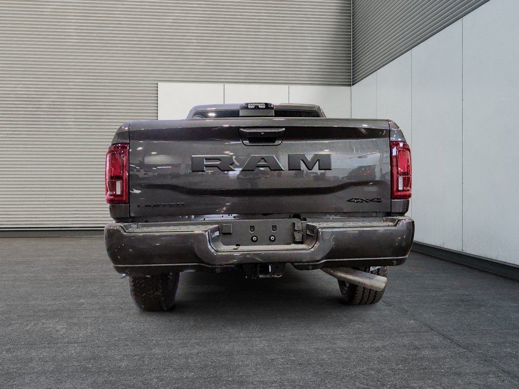 2026 Ram 2500 LIMITED in Saint-Hyacinthe, Quebec - 3 - w1024h768px