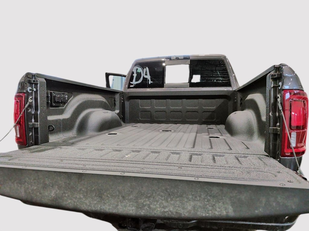 2026 Ram 2500 LIMITED in Saint-Hyacinthe, Quebec - 15 - w1024h768px