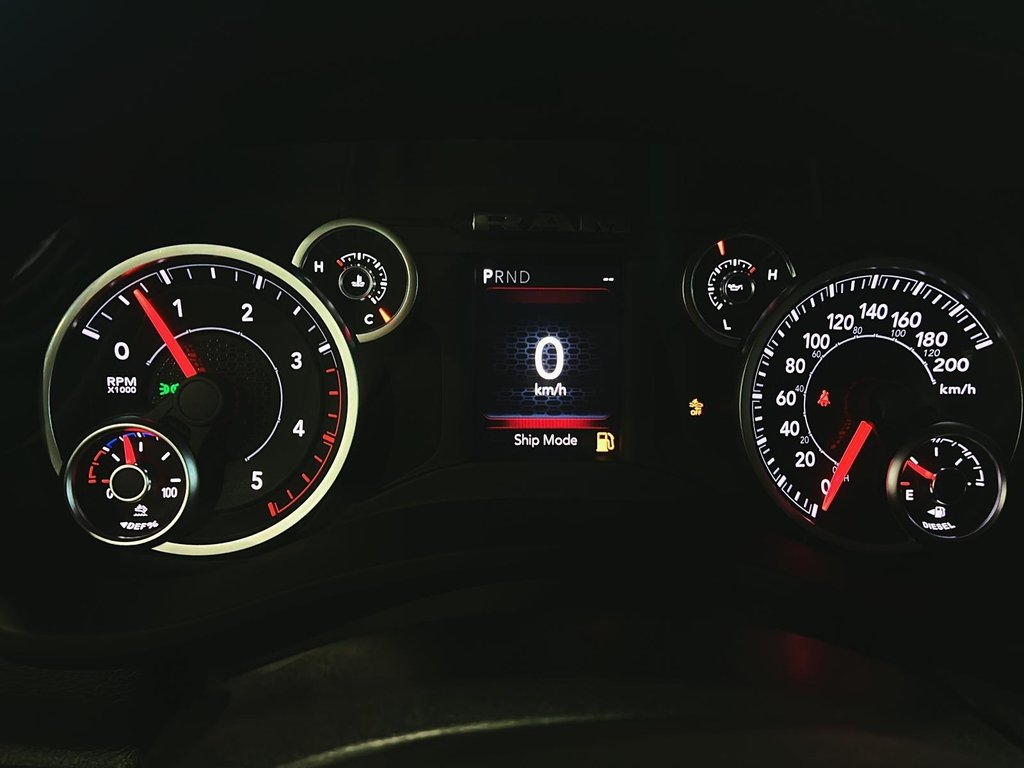 2026 Ram 2500 WARLOCK in Saint-Hyacinthe, Quebec - 12 - w1024h768px