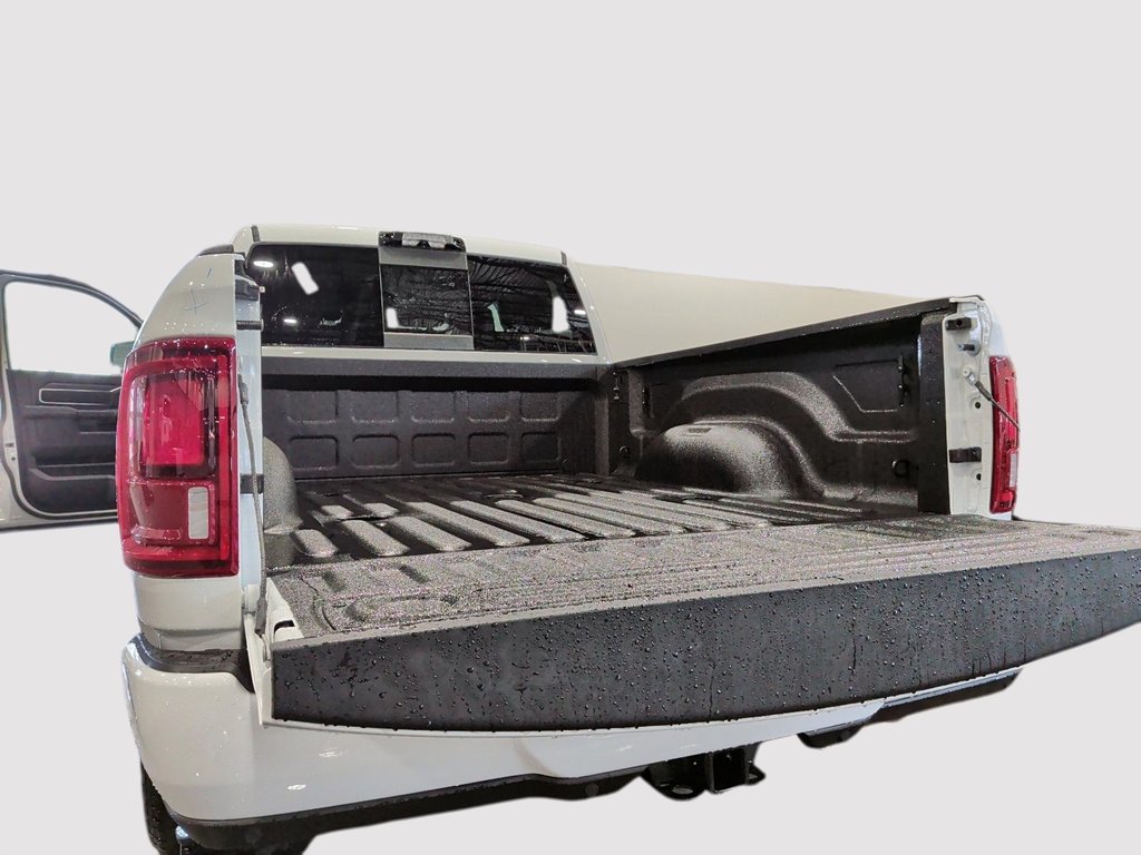 2026 Ram 2500 LARAMIE in Saint-Hyacinthe, Quebec - 15 - w1024h768px