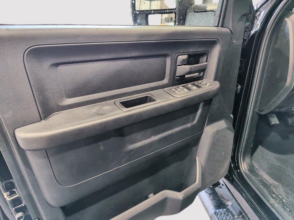 Ram 2500 BLACK EXPRESS 2026 à Saint-Hyacinthe, Québec - 10 - w1024h768px