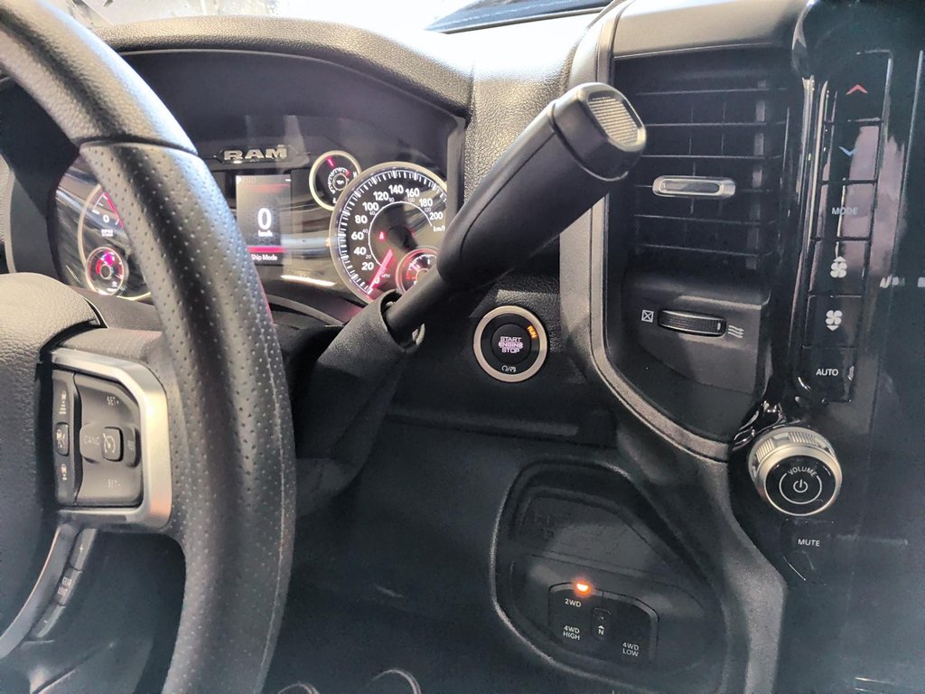 Ram 2500 BLACK EXPRESS 2026 à Saint-Hyacinthe, Québec - 13 - w1024h768px