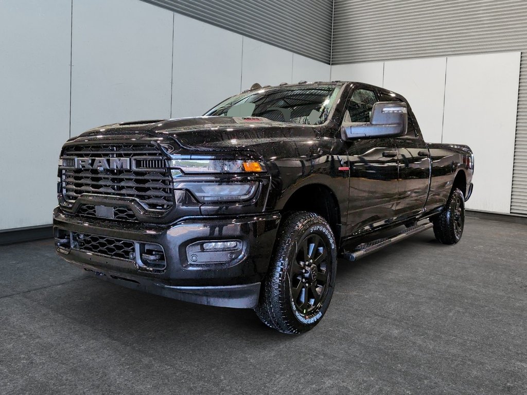 Ram 2500 BLACK EXPRESS 2026 à Saint-Hyacinthe, Québec - 1 - w1024h768px