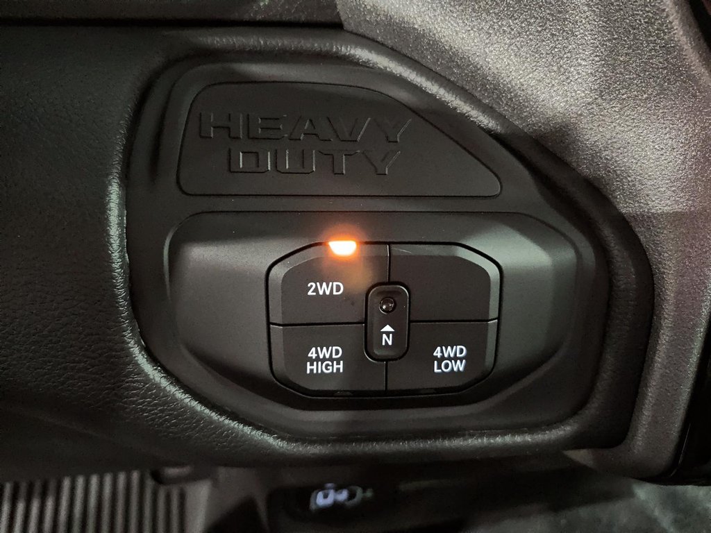2026 Ram 2500 BLACK EXPRESS in Saint-Hyacinthe, Quebec - 15 - w1024h768px