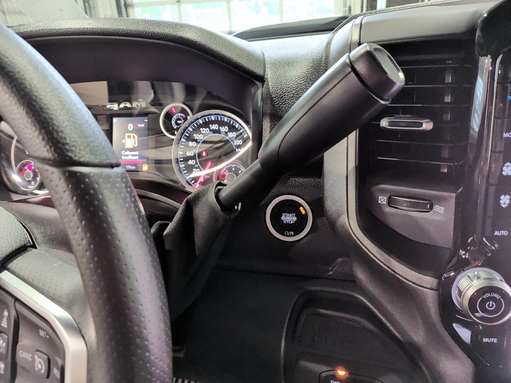 2026 Ram 2500 BLACK EXPRESS in Saint-Hyacinthe, Quebec - 14 - w1024h768px