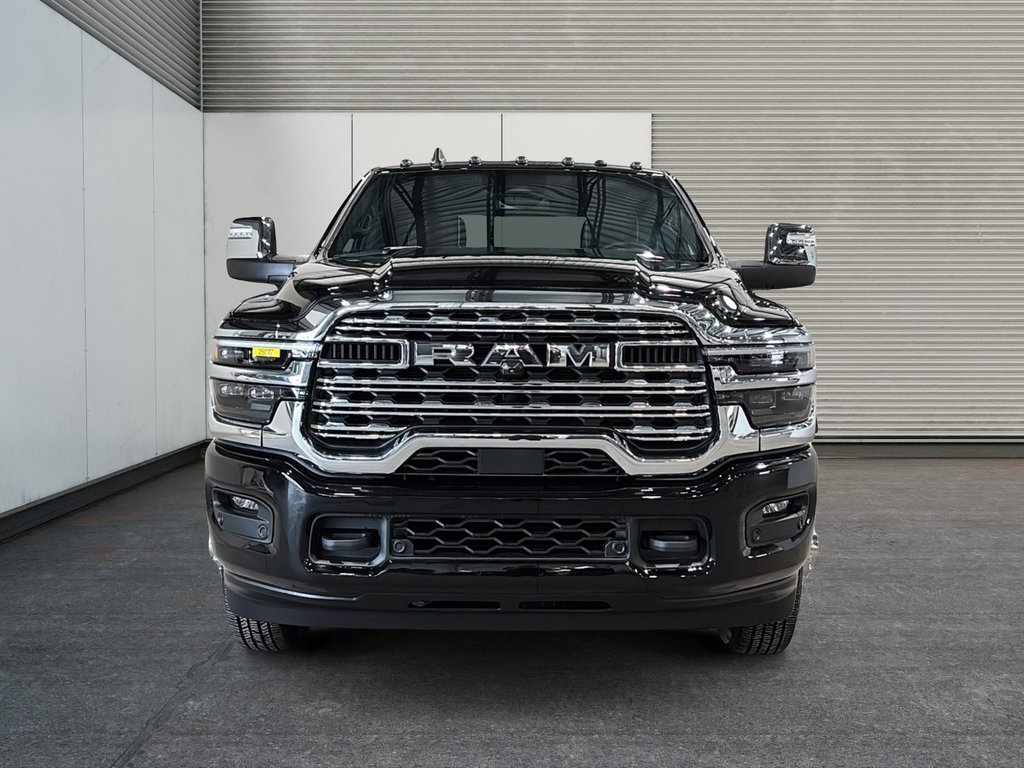 2025 Ram 3500 LIMITED in Saint-Hyacinthe, Quebec - 2 - w1024h768px