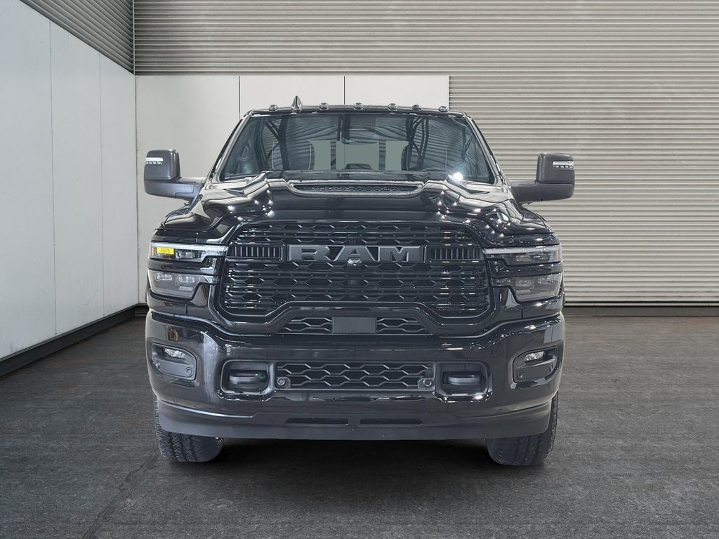 Ram 3500 LIMITED 2025 à Saint-Hyacinthe, Québec - 2 - w1024h768px