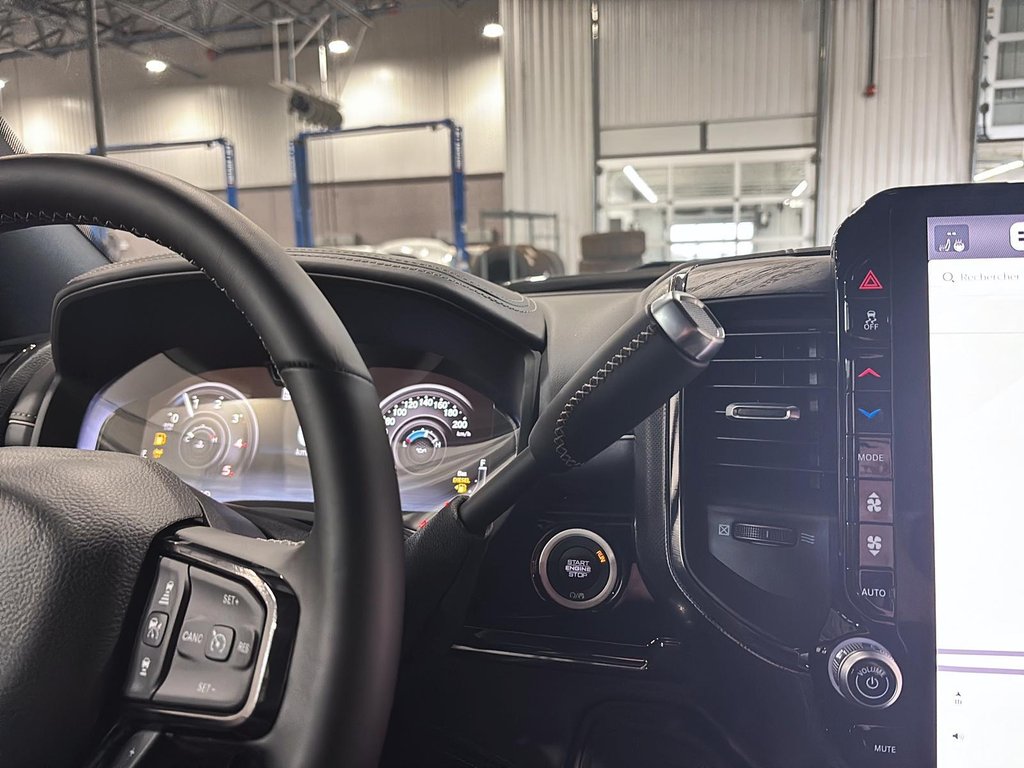 Ram 3500 LIMITED 2025 à Saint-Hyacinthe, Québec - 13 - w1024h768px