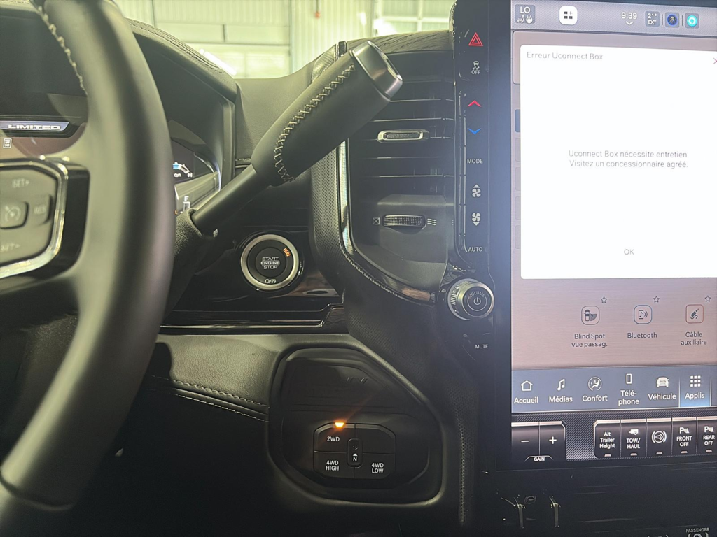 Ram 3500 LIMITED 2025 à Saint-Hyacinthe, Québec - 12 - w1024h768px