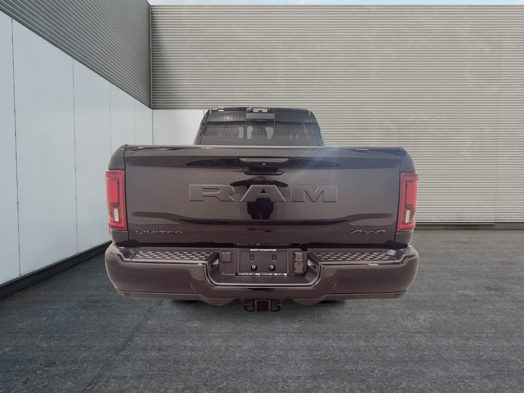 Ram 3500 LIMITED 2025 à Saint-Hyacinthe, Québec - 3 - w1024h768px