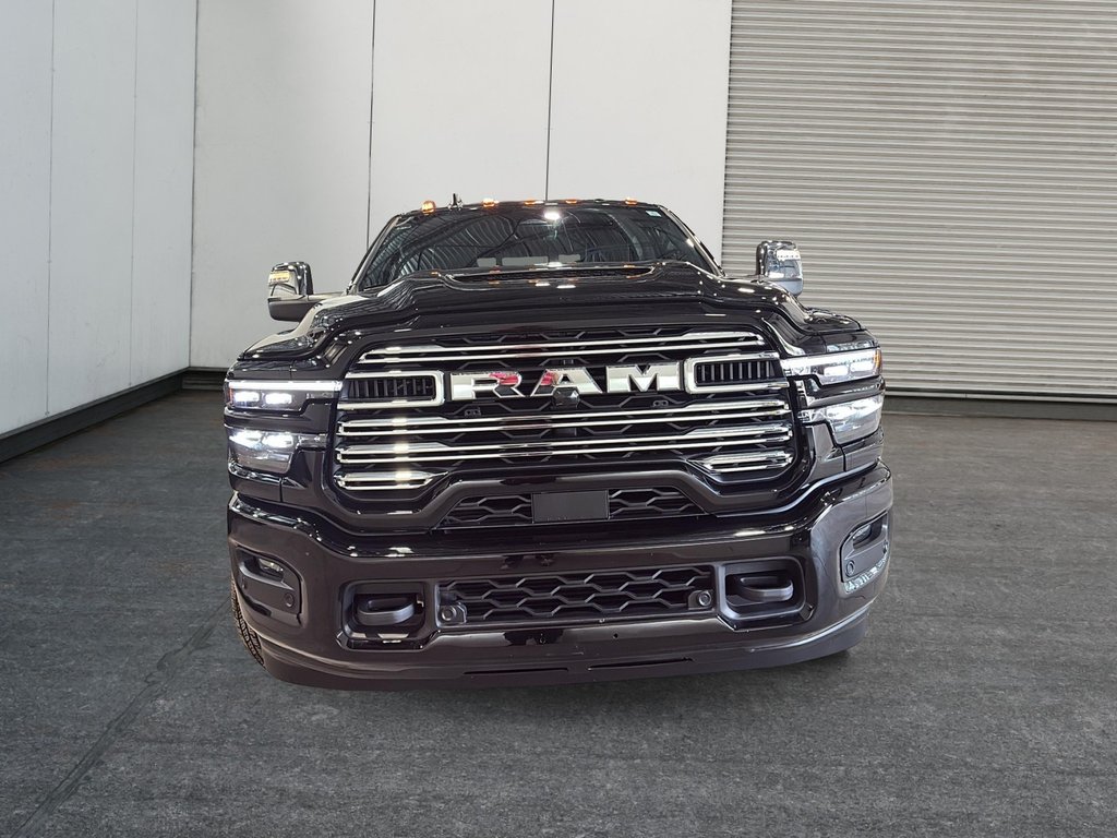 2025 Ram 3500 Laramie in Saint-Hyacinthe, Quebec - 2 - w1024h768px