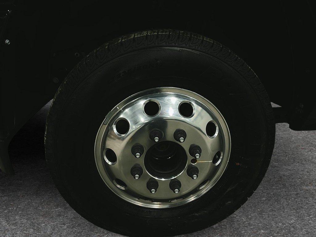 2026 Ram 3500 LIMITED in Saint-Hyacinthe, Quebec - 7 - w1024h768px