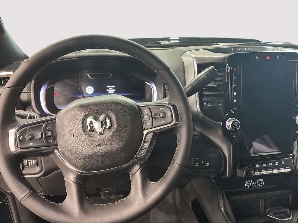 Ram 3500 LARAMIE 2026 à Saint-Hyacinthe, Québec - 9 - w1024h768px