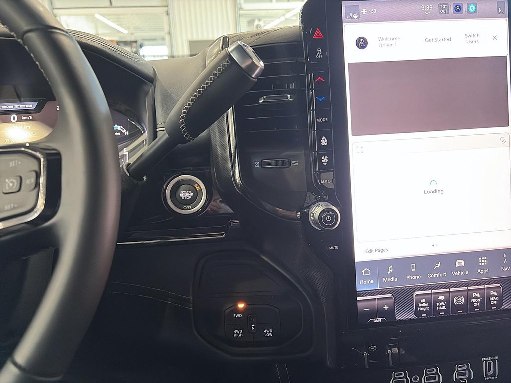 2026 Ram 3500 LIMITED in Saint-Hyacinthe, Quebec - 13 - w1024h768px