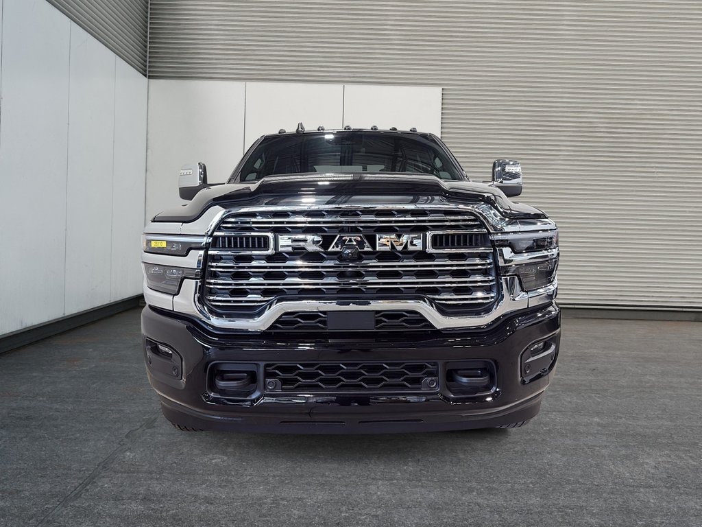 2026 Ram 3500 LIMITED in Saint-Hyacinthe, Quebec - 2 - w1024h768px