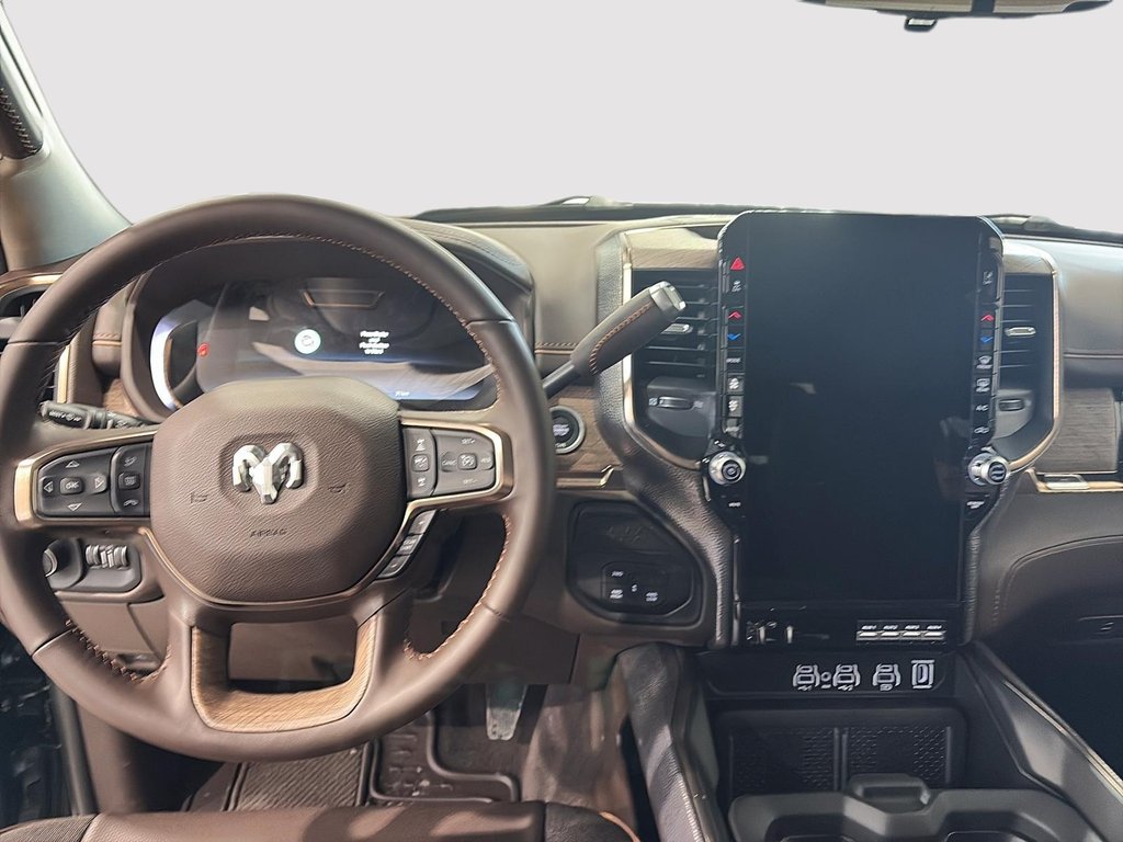 2026 Ram 3500 LIMITED LONGHORN in Saint-Hyacinthe, Quebec - 9 - w1024h768px