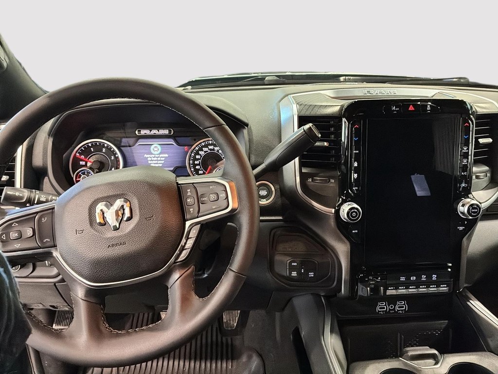 Ram 3500 BIG HORN 2026 à Saint-Hyacinthe, Québec - 9 - w1024h768px