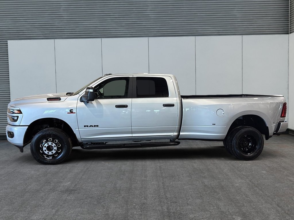 Ram 3500 BIG HORN 2026 à Saint-Hyacinthe, Québec - 5 - w1024h768px