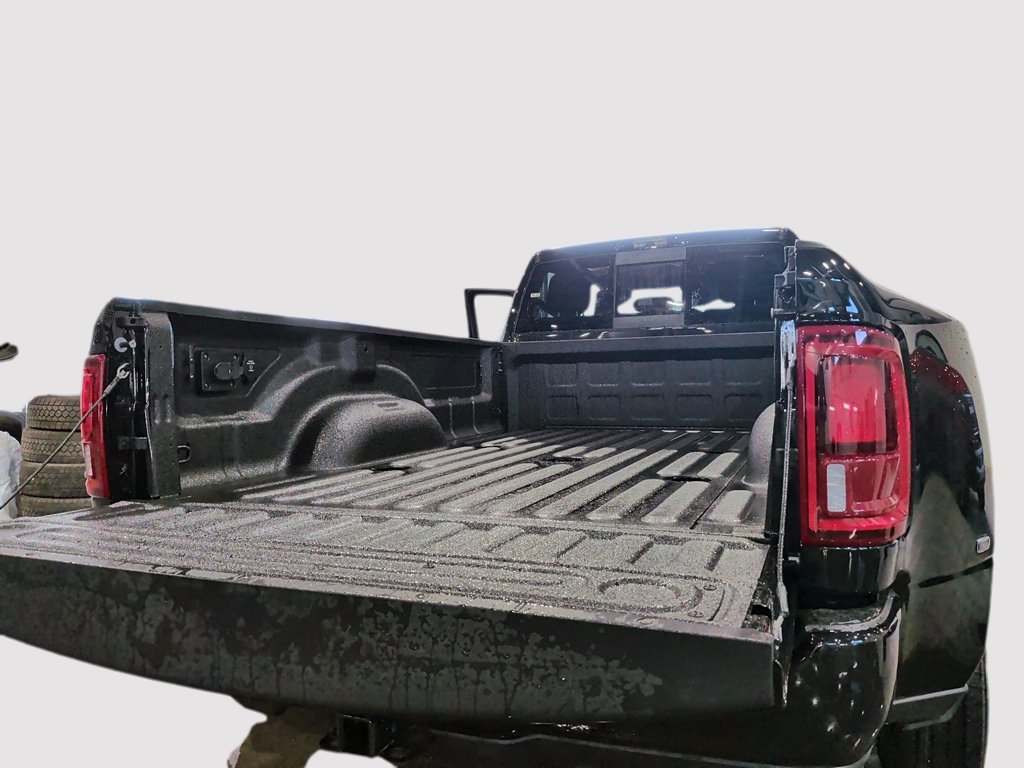 Ram 3500 LARAMIE 2026 à Saint-Hyacinthe, Québec - 15 - w1024h768px