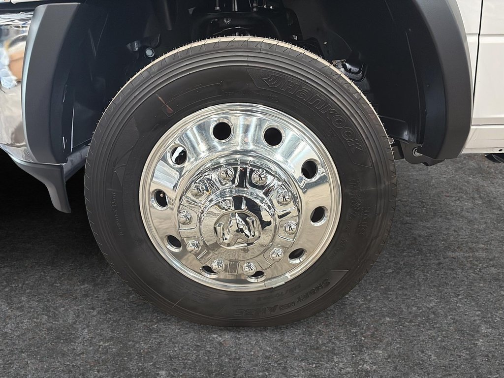 Ram 5500 TRADESMAN 2025 à Saint-Hyacinthe, Québec - 7 - w1024h768px