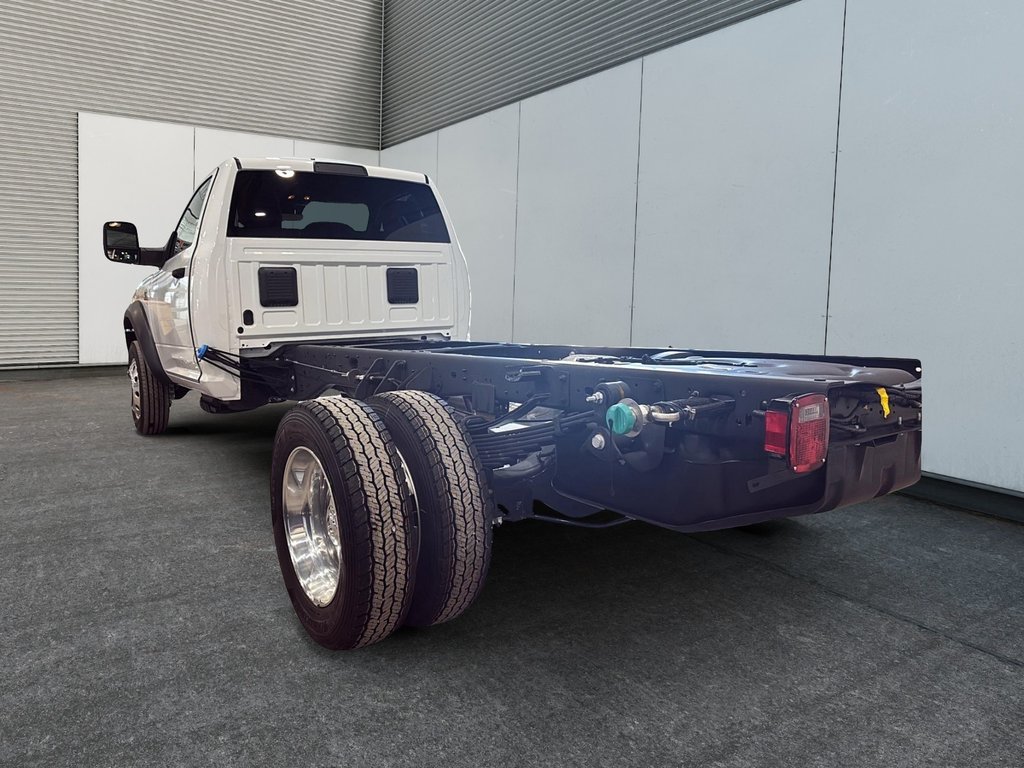 Ram 5500 TRADESMAN 2025 à Saint-Hyacinthe, Québec - 4 - w1024h768px
