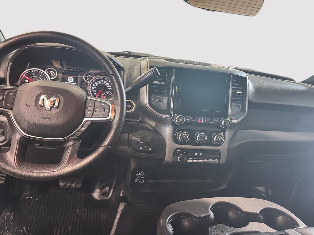 Ram 5500 TRADESMAN 2025 à Saint-Hyacinthe, Québec - 9 - w1024h768px