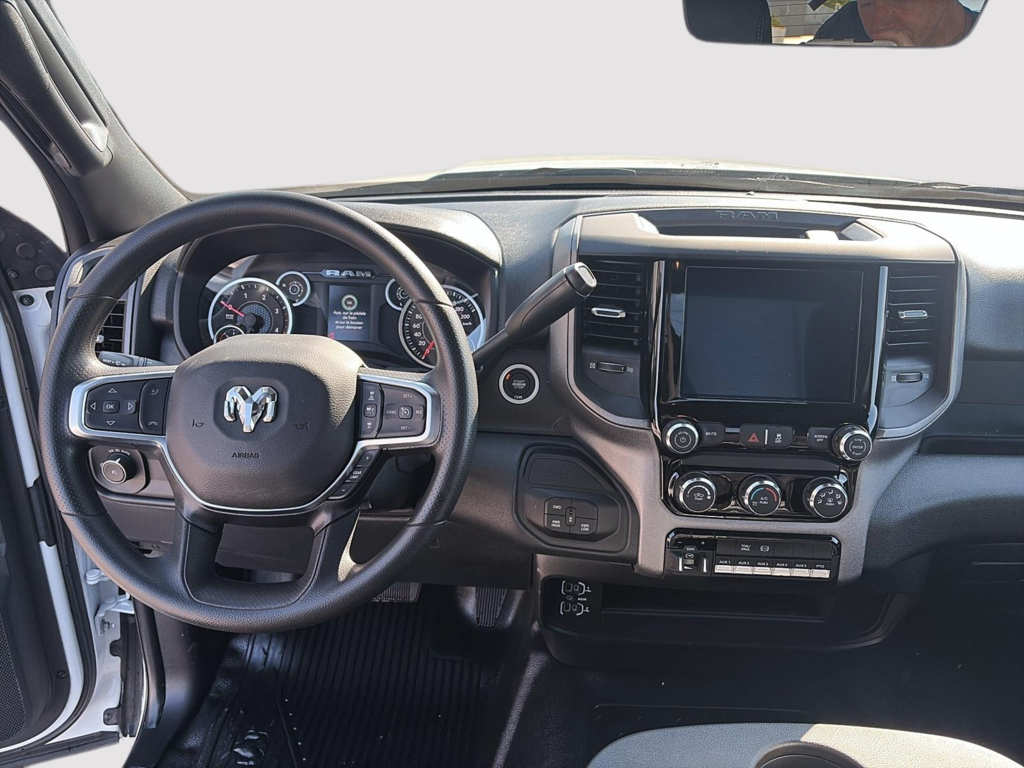 2025 Ram 5500 TRADESMAN in Saint-Hyacinthe, Quebec - 10 - w1024h768px