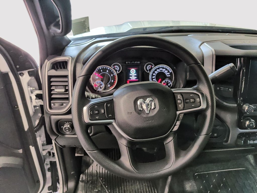 2026 Ram 5500 TRADESMAN in Saint-Hyacinthe, Quebec - 11 - w1024h768px