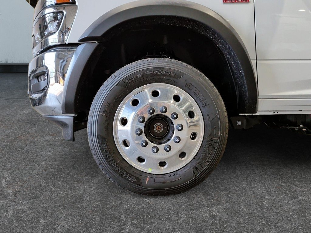 2026 Ram 5500 TRADESMAN in Saint-Hyacinthe, Quebec - 7 - w1024h768px