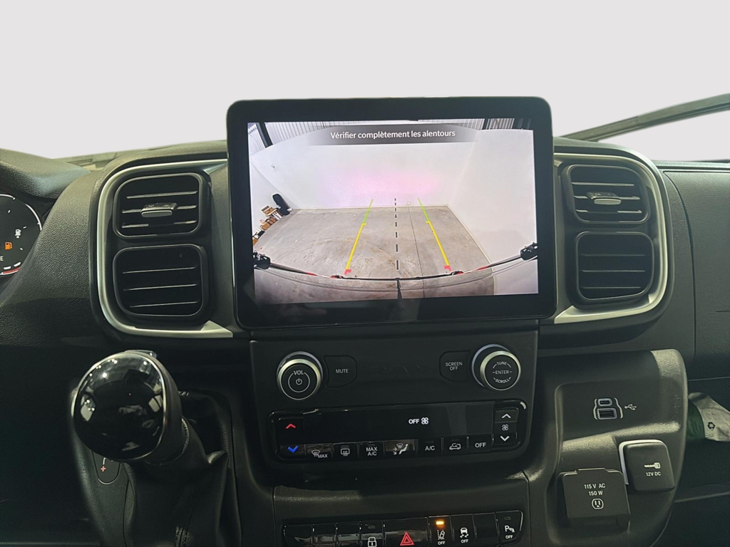Ram Promaster Cargo Van 2500 SLT+ 2025 à Saint-Hyacinthe, Québec - 7 - w1024h768px