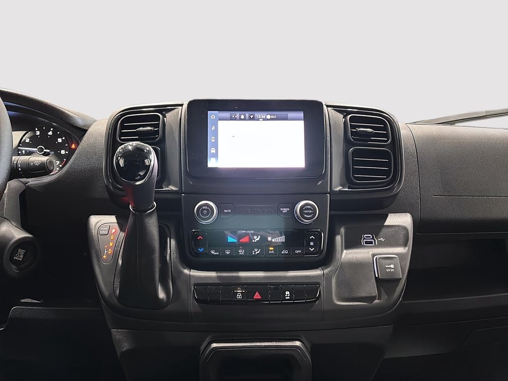 2025 Ram PROMASTER CARGO VAN 3500 TRADESMAN W/ PASS SEAT in Saint-Hyacinthe, Quebec - 9 - w1024h768px