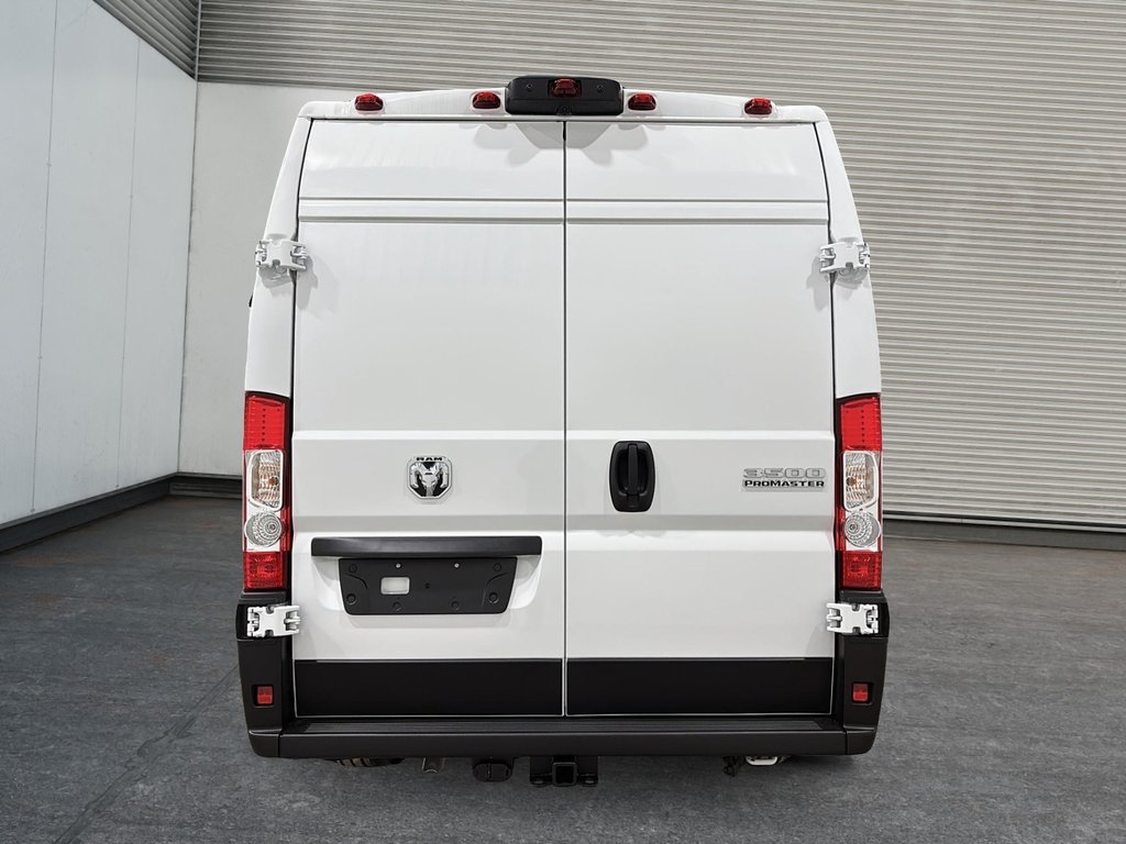 2025 Ram PROMASTER CARGO VAN 3500 TRADESMAN W/ PASS SEAT in Saint-Hyacinthe, Quebec - 3 - w1024h768px
