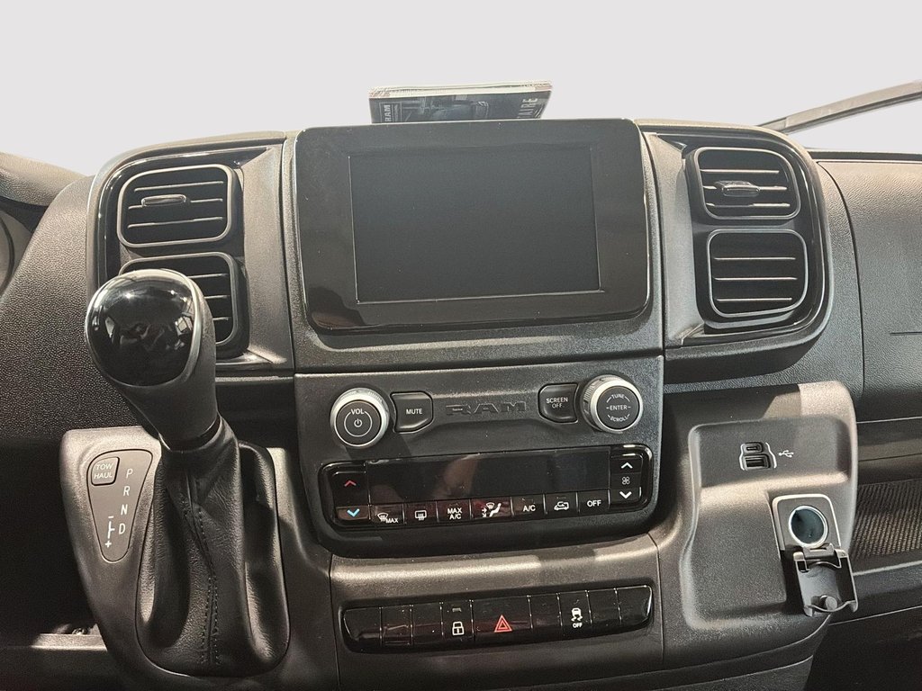 2026 Ram Promaster Cargo Van 3500 TRADESMAN W/ PASS SEAT in Saint-Hyacinthe, Quebec - 13 - w1024h768px